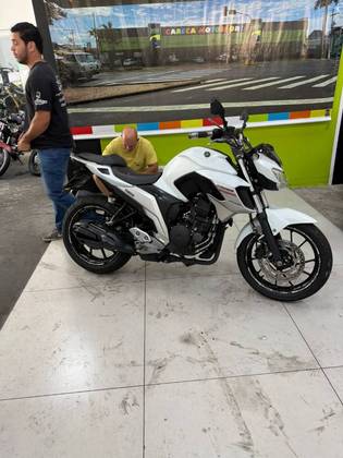 YAMAHA FZ25 FAZER ABS YAMAHA FZ25 FAZER ABS